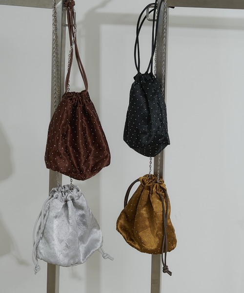 CIAOPANIC TYPY（チャオパニックティピー）の「チェーン付きサテンスタッズ巾着ミニBAG（ショルダーバッグ・レディース・ブラウン/グレー/カーキ/ブラック・ONE SIZE）」の20枚目の写真