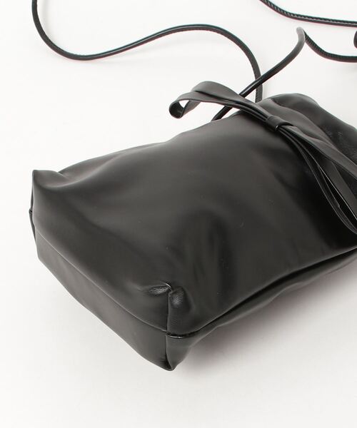 poiregnee（ポワニェ）の「［select］巾着ミニショルダー（ショルダーバッグ・レディース・ブラック/アイボリー/シルバー・FREE）」の8枚目の写真