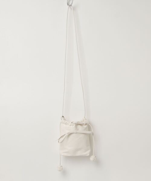 poiregnee（ポワニェ）の「［select］巾着ミニショルダー（ショルダーバッグ・レディース・ブラック/アイボリー/シルバー・FREE）」の5枚目の写真
