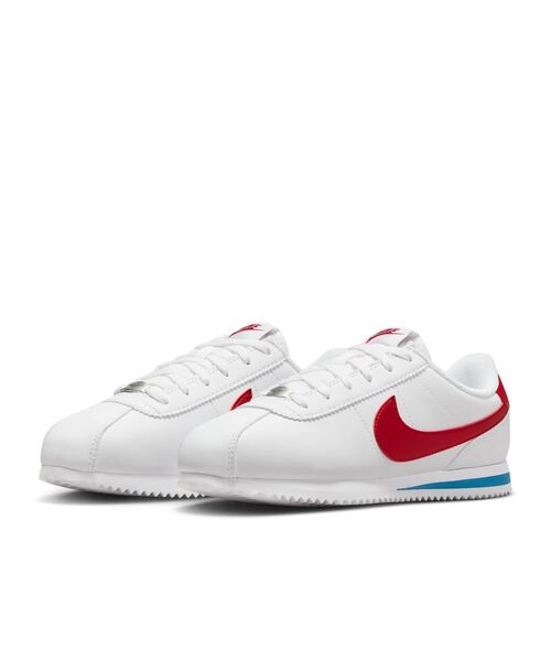 NIKE(ナイキ)の「《親子コーデ対応商品》ナイキ コルテッツ ジュニアシューズ / Nike Cortez Big Kids' Shoes DM0950-115 White(スニーカー・キッズ・ホワイト系その他4・22.5/23/23.5/24/24.5/25/20/20.5/21/21.5/22)」の5枚目の写真