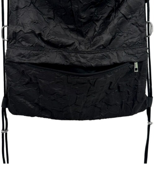 BLACKPURPLE（ブラックパープル）の「韓国ブランド BLACK PURPLE ブラックパープル Lucky string multi bag ショルダーバッグ ナップサック リュックサック 2wayバッグ 大容量 肩掛けバッグ カバン 鞄 黒バッグ 韓国ファッション 韓国ストリート ストリートファッション（バックパック/リュック・メンズ・ブラック・ONE SIZE）」の5枚目の写真