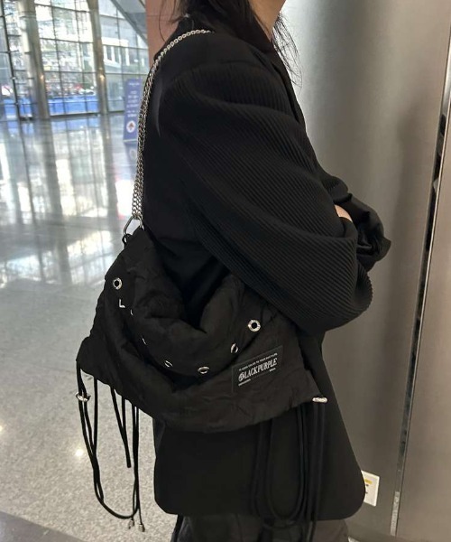 BLACKPURPLE（ブラックパープル）の「韓国ブランド BLACK PURPLE ブラックパープル Lucky string multi bag ショルダーバッグ ナップサック リュックサック 2wayバッグ 大容量 肩掛けバッグ カバン 鞄 黒バッグ 韓国ファッション 韓国ストリート ストリートファッション（バックパック/リュック・メンズ・ブラック・ONE SIZE）」の20枚目の写真