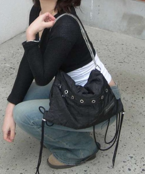 BLACKPURPLE（ブラックパープル）の「韓国ブランド BLACK PURPLE ブラックパープル Lucky string multi bag ショルダーバッグ ナップサック リュックサック 2wayバッグ 大容量 肩掛けバッグ カバン 鞄 黒バッグ 韓国ファッション 韓国ストリート ストリートファッション（バックパック/リュック・メンズ・ブラック・ONE SIZE）」の19枚目の写真