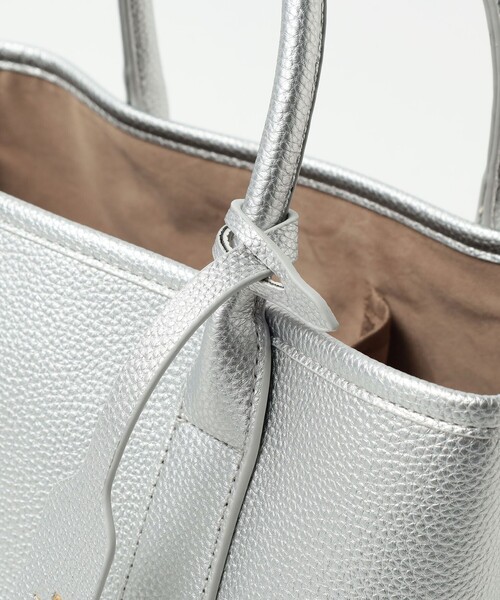 BEAMS HEART（ビームスハート）の「【WEB限定色 / ベストセラー】パーテーション トートバッグ 動画あり（トートバッグ・レディース・シルバー/チャコールグレー/ブラウン系その他/ブラック・ONE SIZE）」の16枚目の写真