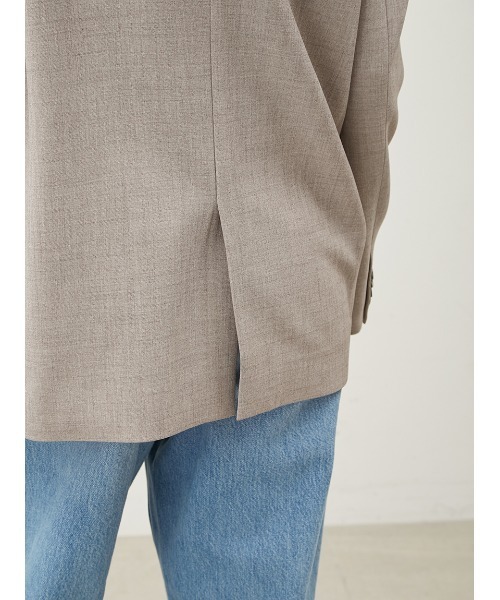 Mila Owen（ミラオーウェン）の「ドライタッチワイドショルダー