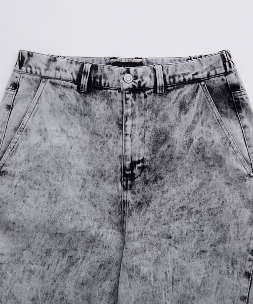 Loose/ルース(ルース)の「フェイデッド ワイドバギーカーブデニムパンツ(デニムパンツ・メンズ・ブラック/ホワイト・XS/S/M/L)」の4枚目の写真