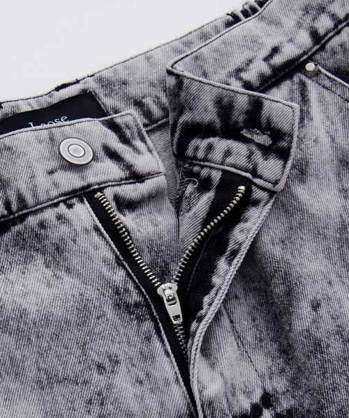 Loose/ルース(ルース)の「フェイデッド ワイドバギーカーブデニムパンツ(デニムパンツ・メンズ・ブラック/ホワイト・XS/S/M/L)」の9枚目の写真