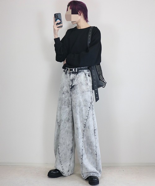 Loose/ルース(ルース)の「フェイデッド ワイドバギーカーブデニムパンツ(デニムパンツ・メンズ・ブラック/ホワイト・XS/S/M/L)」の13枚目の写真