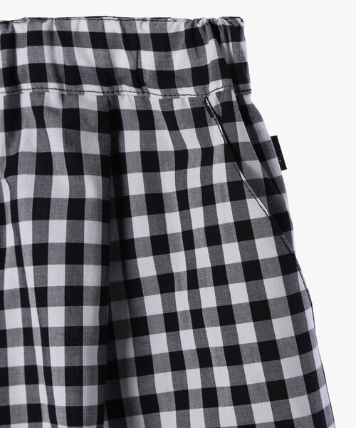 agnes b.（アニエスベー）の「CAV7 E PANTALON キッズ パンツ（その他パンツ・キッズ・ブラック・10YEAR/12YEAR/8YEAR/6YEAR/4YEAR）」の4枚目の写真