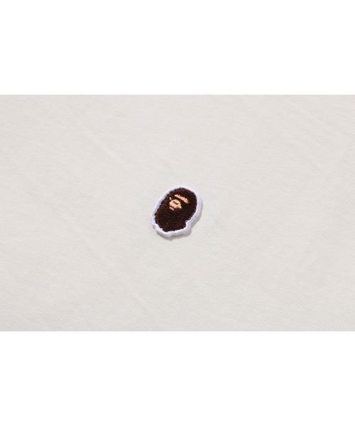 A BATHING APE(アベイシングエイプ)の「ONE POINT RELAXED FIT TEE(Tシャツ/カットソー・メンズ・ブラック/グレー/アイボリー/ピンク/オリーブ・MEDIUM/LARGE/XX-LARGE/SMALL/X-LARGE)」の20枚目の写真