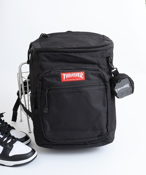 THRASHER カラーネームスクエアリュック（バックパック/リュック