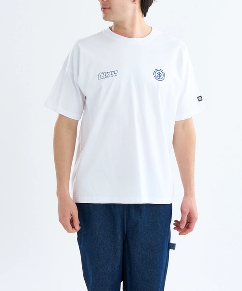ELEMENT（エレメント）の「ELEMENT メンズ TAG 3 SS Tシャツ 【2025年春夏モデル】/エレメントバックプリント半袖Tシャツ（Tシャツ/カットソー・メンズ・スミクロ/ブラック/ホワイト・X-LARGE/LARGE/MEDIUM）」の4枚目の写真