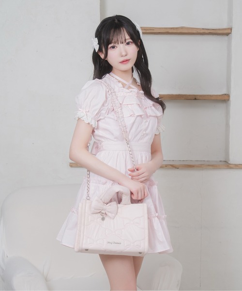 Honey Cinnamon(ハニーシナモン)の「リボンチャーム付きキルティングバッグ(ショルダーバッグ・レディース・ホワイト/ピンク・FREE)」の2枚目の写真