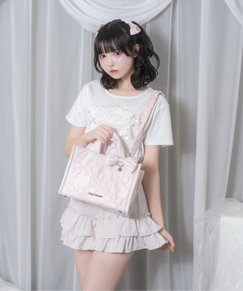 Honey Cinnamon(ハニーシナモン)の「リボンチャーム付きキルティングバッグ(ショルダーバッグ・レディース・ホワイト/ピンク・FREE)」の8枚目の写真
