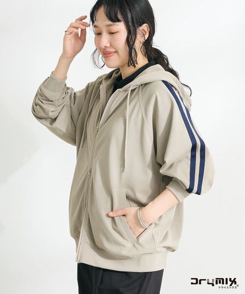 CRAFT STANDARD BOUTIQUE（クラフトスタンダードブティック）の「【DRY-MIX】吸水速乾/UVケア/抗ピル トラックパーカー＜ユニセックス＞（パーカー・レディース・ブラック/オフホワイト/グレイッシュベージュ・M/S/L）」の3枚目の写真