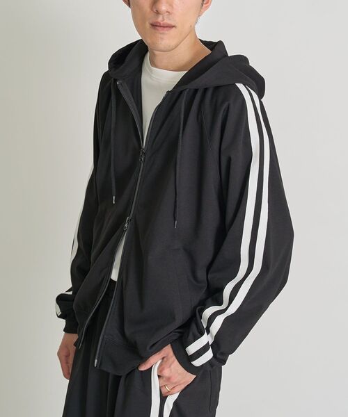 CRAFT STANDARD BOUTIQUE（クラフトスタンダードブティック）の「【DRY-MIX】吸水速乾/UVケア/抗ピル トラックパーカー＜ユニセックス＞（パーカー・レディース・ブラック/オフホワイト/グレイッシュベージュ・M/S/L）」の10枚目の写真