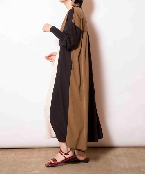 OSMOSIS（オズモーシス）の「切替ギャザーワンピース（ワンピース・レディース・その他/ベージュ/ブラック・ONE SIZE）」の21枚目の写真