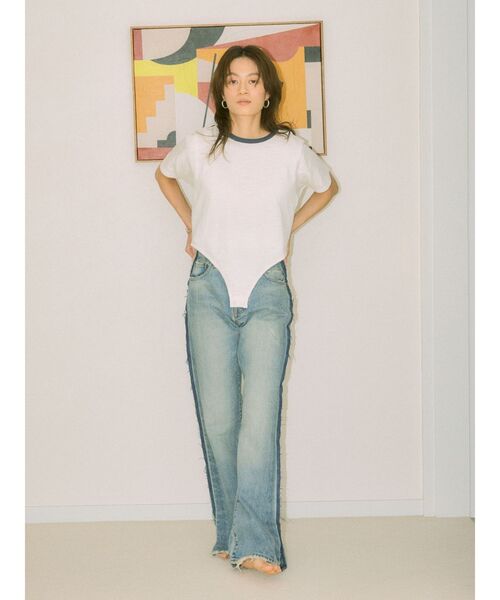 Ungrid（アングリッド）の「【Htage】バックポケットデザインフレアデニム（デニムパンツ・レディース・ブルー・24inch/25inch/26inch）」の6枚目の写真