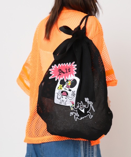 RNA（アールエヌエー）の「E5105 メッシュナップサック（バックパック/リュック・レディース・オレンジ/ブラック/ターコイズブルー・FREE）」の2枚目の写真