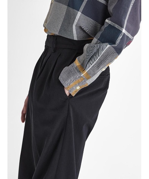 Barbour（バブアー）の「Ted チノパンツ（リラックスフィット）（チノパンツ・メンズ・ブラック/ライトベージュ/オリーブ・30/32/28）」の20枚目の写真