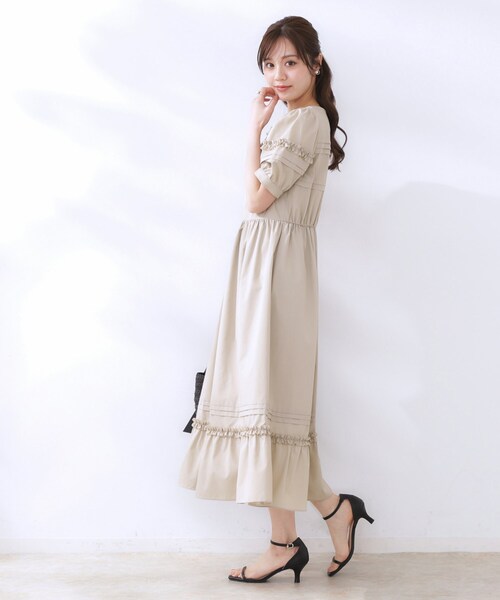 couture brooch（クチュールブローチ）の「エシカルコットン タック＆フリルワンピース（ワンピース・レディース・ネイビー/ベージュ/オリーブ・36/38/42/40）」の15枚目の写真