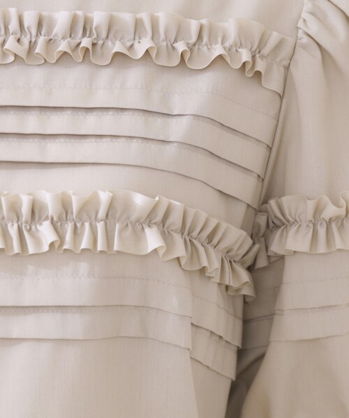 couture brooch（クチュールブローチ）の「エシカルコットン タック＆フリルワンピース（ワンピース・レディース・ネイビー/ベージュ/オリーブ・36/38/42/40）」の18枚目の写真