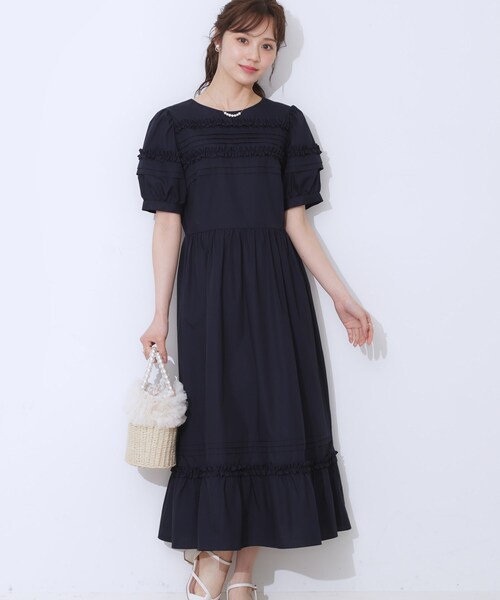 couture brooch（クチュールブローチ）の「エシカルコットン タック＆フリルワンピース（ワンピース・レディース・ネイビー/ベージュ/オリーブ・36/38/42/40）」の19枚目の写真