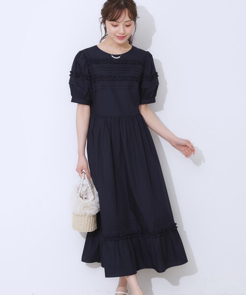 couture brooch（クチュールブローチ）の「エシカルコットン タック＆フリルワンピース（ワンピース・レディース・ネイビー/ベージュ/オリーブ・36/38/42/40）」の20枚目の写真