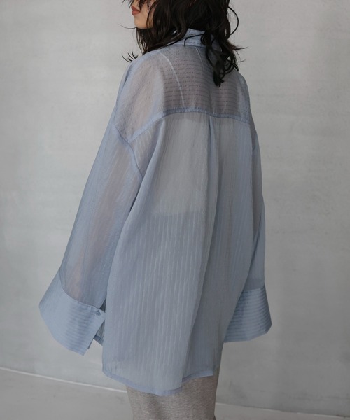 hellam(へラム)の「シアーアソートシャツ(シャツ/ブラウス・レディース・ブラック/オフホワイト/ブルー/ブラウン/イエロー/ネイビー/ブラック系1/ブラウン系1・FREE)」の13枚目の写真