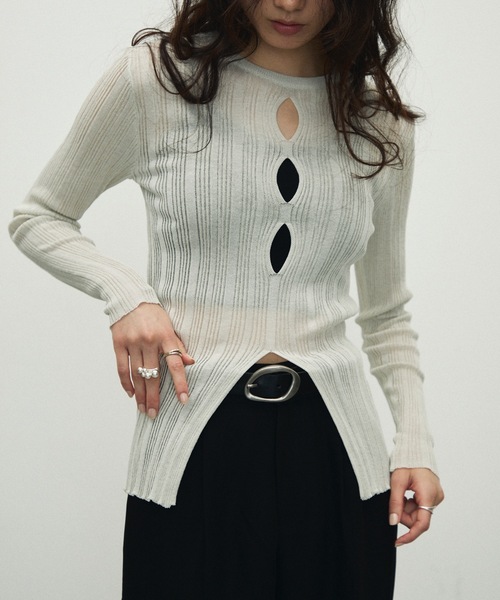 Lutim by u(ルチバイユー)の「Sherbet Touch Front Hole Random Rib Knit / シャーベットタッチフロントホールランダムリブニット(ニット/セーター・レディース・ホワイト/ブラック/グレイッシュベージュ・FREE)」の16枚目の写真