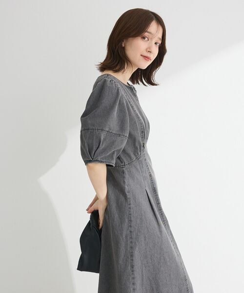 ELENCARE DUE（エレンカーレデュエ）の「・ELENCARE DUE デニム5分袖ワンピース（ワンピース・レディース・インディゴブルー/ライトインディゴブルー/グレー・FREE）」の22枚目の写真