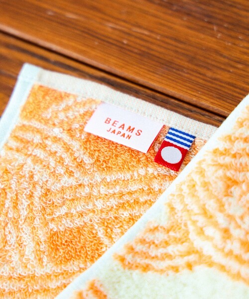 BEAMS JAPAN（ビームス　ジャパン）の「【別注】吉井タオル / ハンカチ（ハンカチ/ハンドタオル・レディース・グリーン/ネイビー/イエロー/ナチュラル・ONE SIZE）」の5枚目の写真