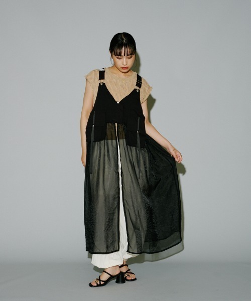 terrace(テラス)の「タクティカルベストオーガンザワンピース(サロペット/オーバーオール・レディース・グレイッシュベージュ/カーキ/ブラック・MEDIUM)」の21枚目の写真