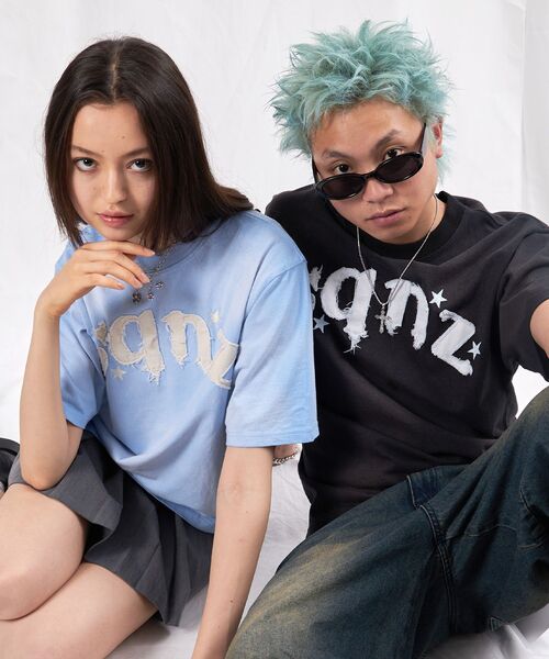 SEQUENZ（シークエンズ）の「【sqnz（エスキュンズ）】sqnz applique washed tee / Tシャツ 半袖 クルーネック 加工 フリンジ（Tシャツ/カットソー・メンズ・ライトグレー/ブラック/ライトブルー・SMALL/LARGE/MEDIUM）」の4枚目の写真