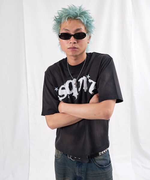 SEQUENZ（シークエンズ）の「【sqnz（エスキュンズ）】sqnz applique washed tee / Tシャツ 半袖 クルーネック 加工 フリンジ（Tシャツ/カットソー・メンズ・ライトグレー/ブラック/ライトブルー・SMALL/LARGE/MEDIUM）」の19枚目の写真