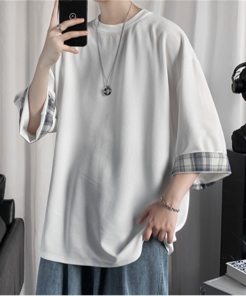 Evo+Revo(エボレボ)の「"なんか洒落てる”チラ見せチェックオーバーサイズTシャツ(Tシャツ/カットソー・メンズ・ホワイト/ブラック・M/L/XL)」の2枚目の写真