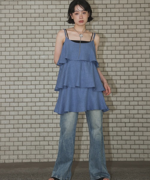 Ampirula(アンピルーラ)の「ティアードフレアキャミチュニック ブラウス(シャツ/ブラウス・レディース・ブルー/ブラック/オフホワイト・FREE)」の5枚目の写真
