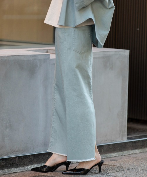 Munich(ミューニック)の「ダスティー加工デニムマキシタイトスカート(デニムスカート・レディース・モカ/サックスブルー/ピンク・M/S/XS)」の12枚目の写真