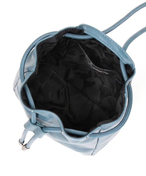 HIDEAWAYS NICOLE(ハイダウェイニコル)の「ティアドロップ2WAYミニショルダーバッグ(ショルダーバッグ・メンズ・ライトベージュ/ブラック/ブルー・FREE)」の15枚目の写真