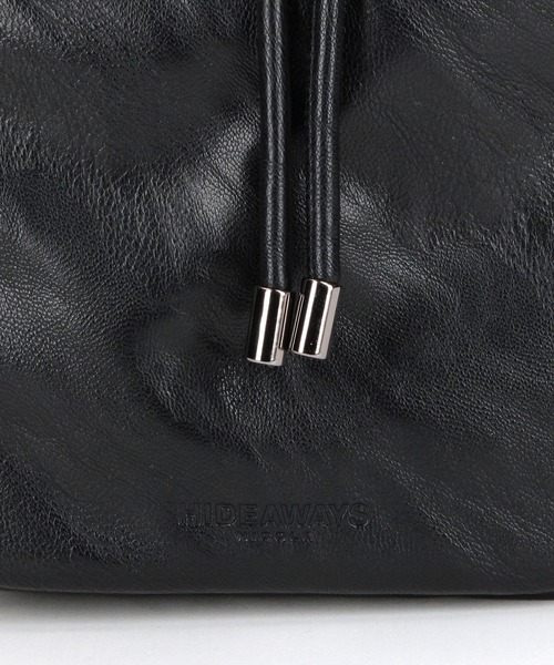 HIDEAWAYS NICOLE(ハイダウェイニコル)の「ティアドロップ2WAYミニショルダーバッグ(ショルダーバッグ・メンズ・ライトベージュ/ブラック/ブルー・FREE)」の19枚目の写真