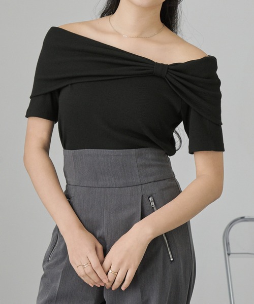 Cieluna（シエルナ）の「【Cieluna】オフショル リボンデザイン リブカットソー（Tシャツ/カットソー・レディース・グレー/アイボリー/ブラック・M/L）」の8枚目の写真