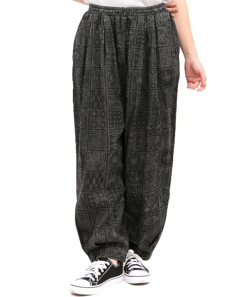 チチカカ（チチカカ）の「アディレプリントデニムパンツ（デニムパンツ・レディース・ブラック/インディゴブルー・FREE）」の5枚目の写真