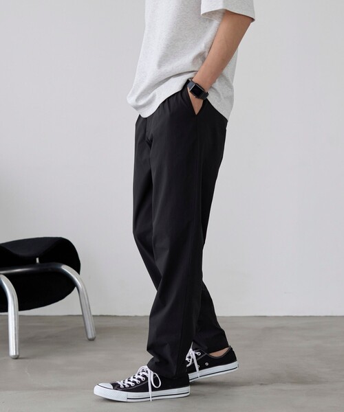 coen（コーエン）の「ハイカーテックライトウェイトテーパードパンツ【洗濯機洗い可・２WAYストレッチ・防シワ】（その他パンツ・メンズ・ブラック/ダークグレー/ブラウン・S/M/L/XL）」の4枚目の写真