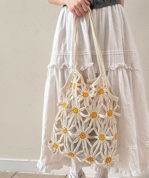 NOLITA LABORATORY（ノリータラボラトリー）の「【 NOLITA / ノリータ 】カギ編み デイジー 花 モチーフ 透け編み 巾着 ショルダーバッグ クロシェア編み バッグ（ショルダーバッグ・レディース・アイボリー/ブラウン・FREE）」の3枚目の写真