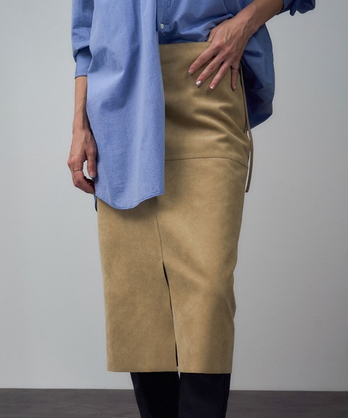 SALON adam et rope'（サロン アダム エ ロペ）の「Ultrasuede(R)スエードスカート / セットアップ対応（スカート・レディース・ブラウン/ベージュ・M/S）」の6枚目の写真