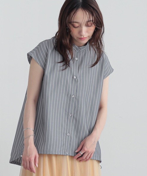 n'OrLABEL(ノアールレーベル)の「裾ドロストストライプシャツ(シャツ/ブラウス・レディース・グレー/ブルー/オフホワイト・2/1)」の10枚目の写真
