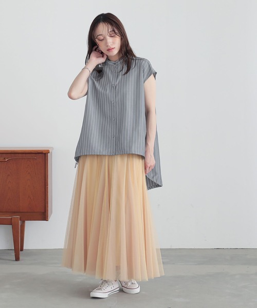 n'OrLABEL(ノアールレーベル)の「裾ドロストストライプシャツ(シャツ/ブラウス・レディース・グレー/ブルー/オフホワイト・2/1)」の16枚目の写真
