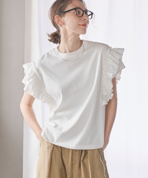 BEAUTY&YOUTH UNITED ARROWS(ビューティーアンドユースユナイテッドアローズ)の「コットンフリル ショートスリーブカットソー(Tシャツ/カットソー・レディース・ダークグレー/ホワイト/ダークブラウン・FREE)」の9枚目の写真
