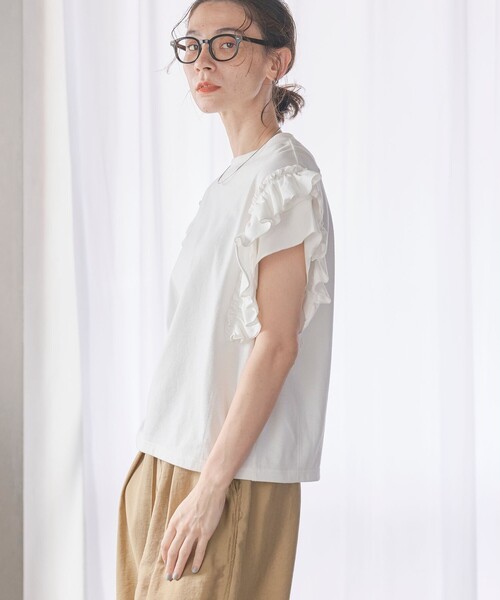 BEAUTY&YOUTH UNITED ARROWS(ビューティーアンドユースユナイテッドアローズ)の「コットンフリル ショートスリーブカットソー(Tシャツ/カットソー・レディース・ダークグレー/ホワイト/ダークブラウン・FREE)」の8枚目の写真