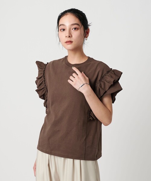 BEAUTY&YOUTH UNITED ARROWS(ビューティーアンドユースユナイテッドアローズ)の「コットンフリル ショートスリーブカットソー(Tシャツ/カットソー・レディース・ダークグレー/ホワイト/ダークブラウン・FREE)」の22枚目の写真